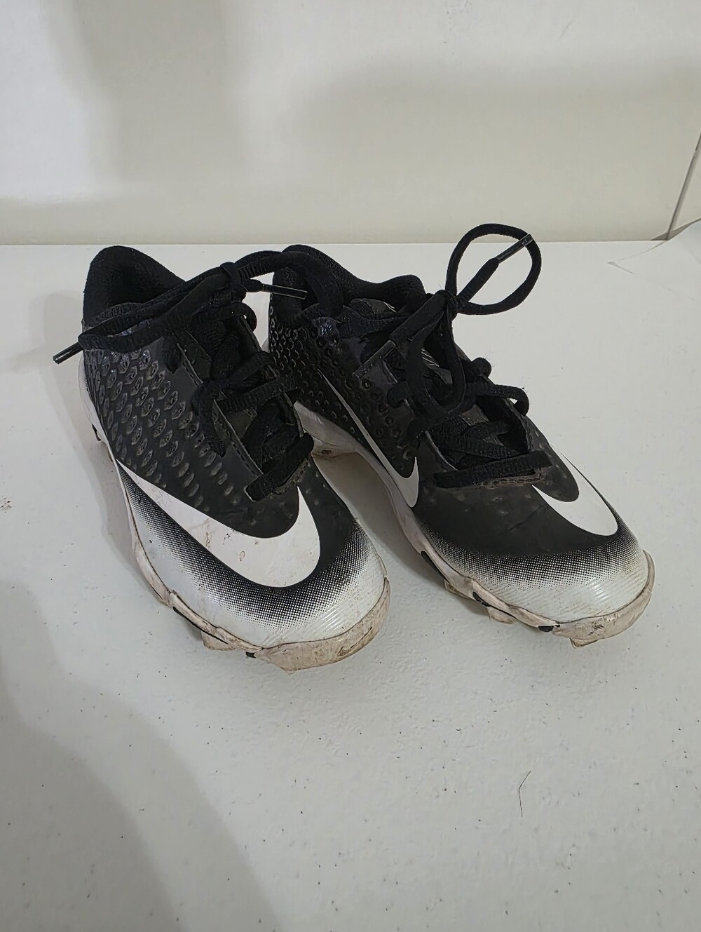 Nike Vapor Kids Black and White Soccer Sneakers